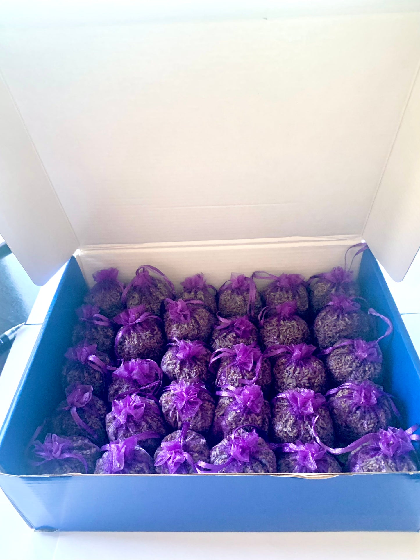 Lavender Party Favors Box 30 sachets 4 in